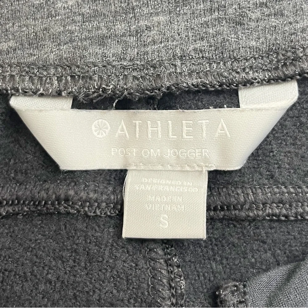 Athleta Post Om Jogger Pants Heather Gray Size Small